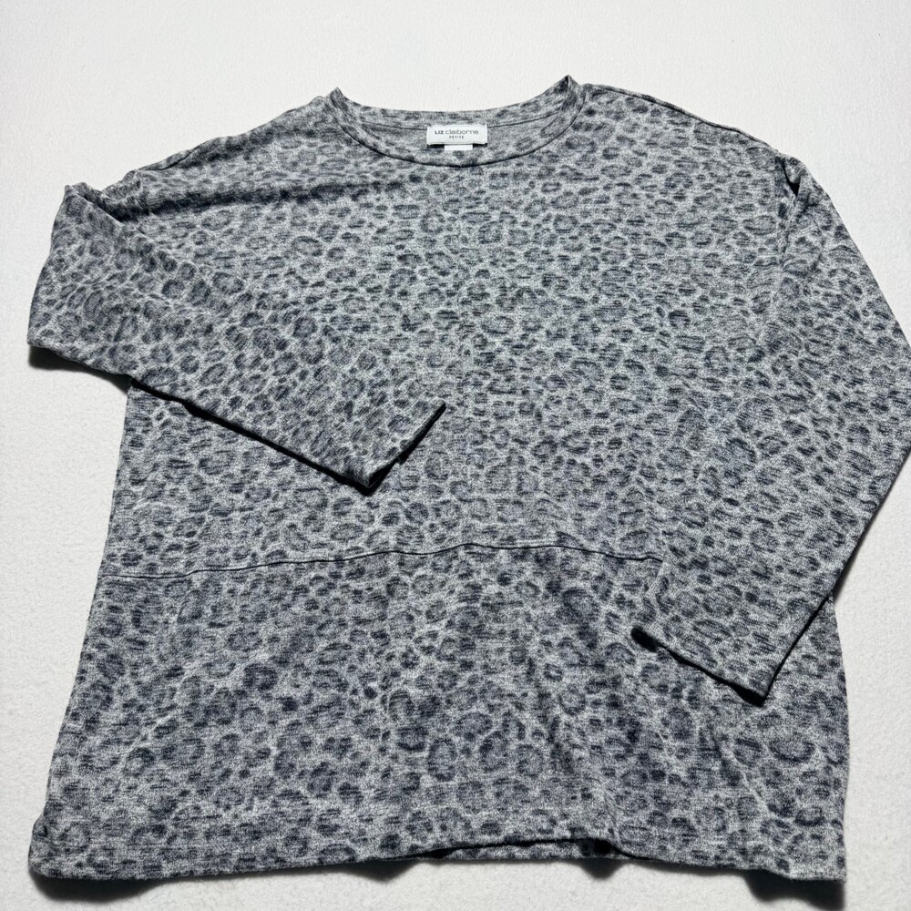 Liz Claiborne Petite Long Sleeve Top Gray Leopard Print Knit